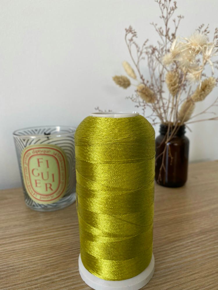 TerrOrange, artisan créateur d'accessoires de mode, de décoration et d'art de la table, fait avec joie en Occitanie, France.