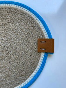Ces sous-verres en corde naturelle embelliront votre table.