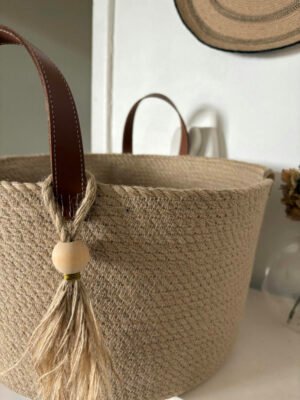 Panier de décoration à anses en cuir