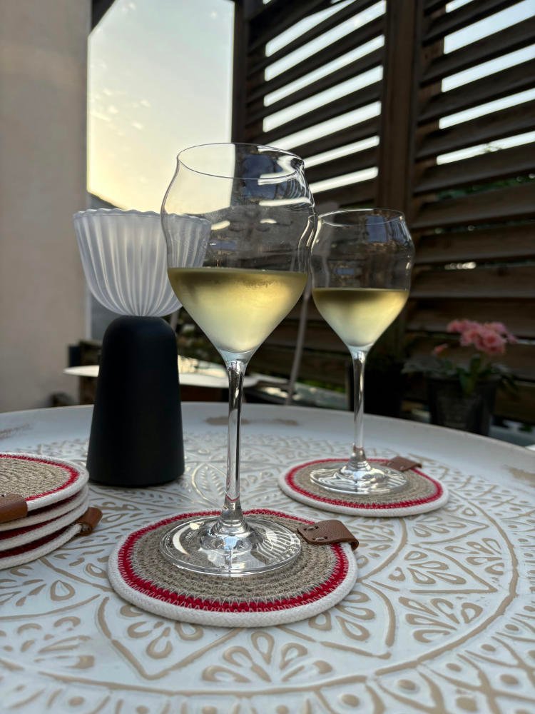 Ces sous-verres en corde naturelle embelliront votre table.