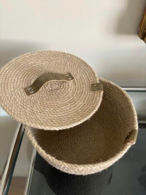 Panier à couvercle
