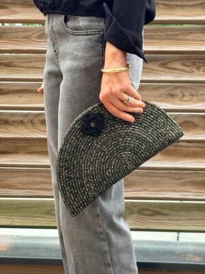 Pochette demi-lune en coton noir et lurex doré